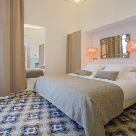 Anakena House Bed & Breakfast Barcelone Extérieur photo