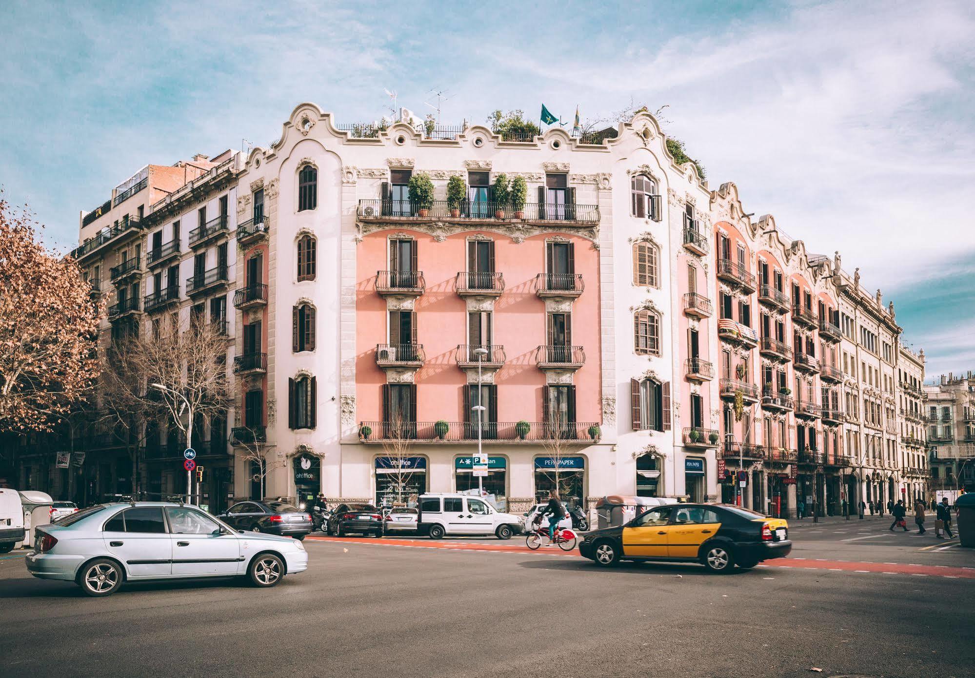 Anakena House Bed & Breakfast Barcelone Extérieur photo