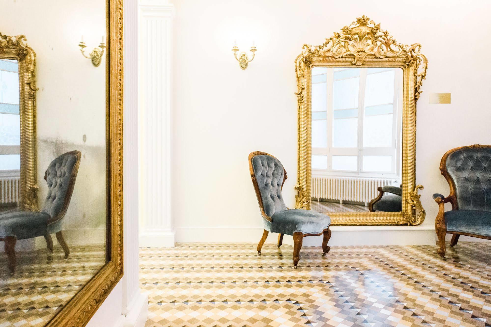 Anakena House Bed & Breakfast Barcelone Extérieur photo